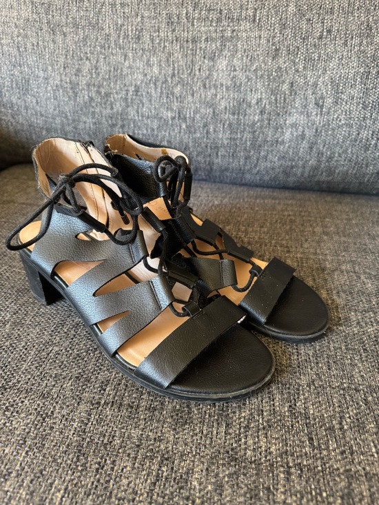 Denver Hayes Shoes - Denver Hayes Black Lace-Up Block Heel Sandals